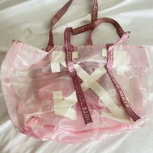 Off white beach / tote
